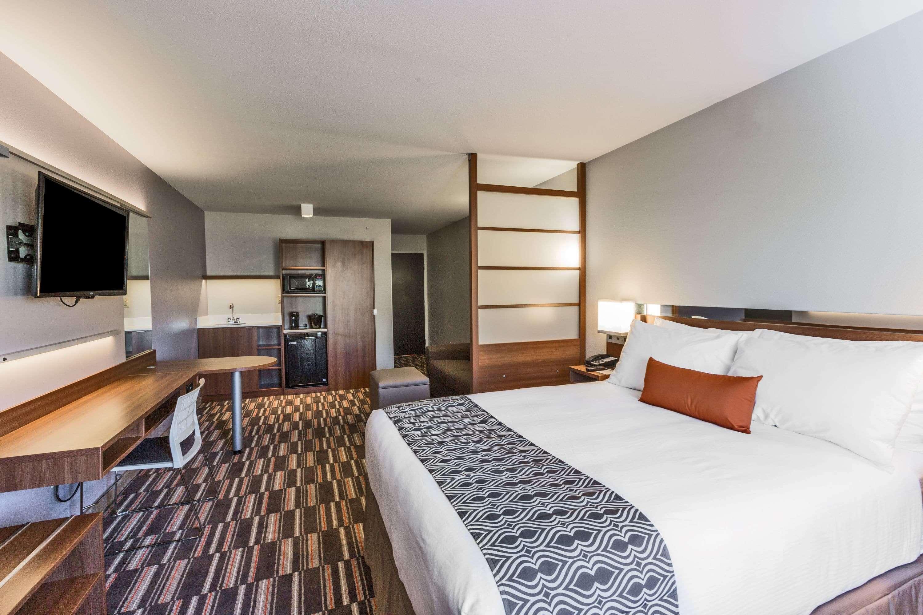 Microtel Inn & Suites By Wyndham Tioga Zewnętrze zdjęcie